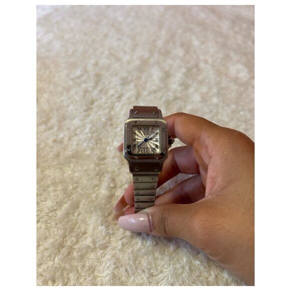 CARTIER SANTOS‎ WATCH Silver/Blue Water Repelant / Stainless Steel 40MM - Picture 4 of 14